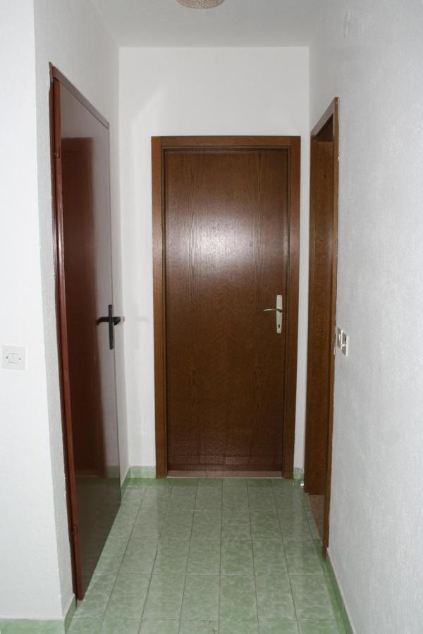 Apartments With A Parking Space Sutivan, Brac - 752 Экстерьер фото